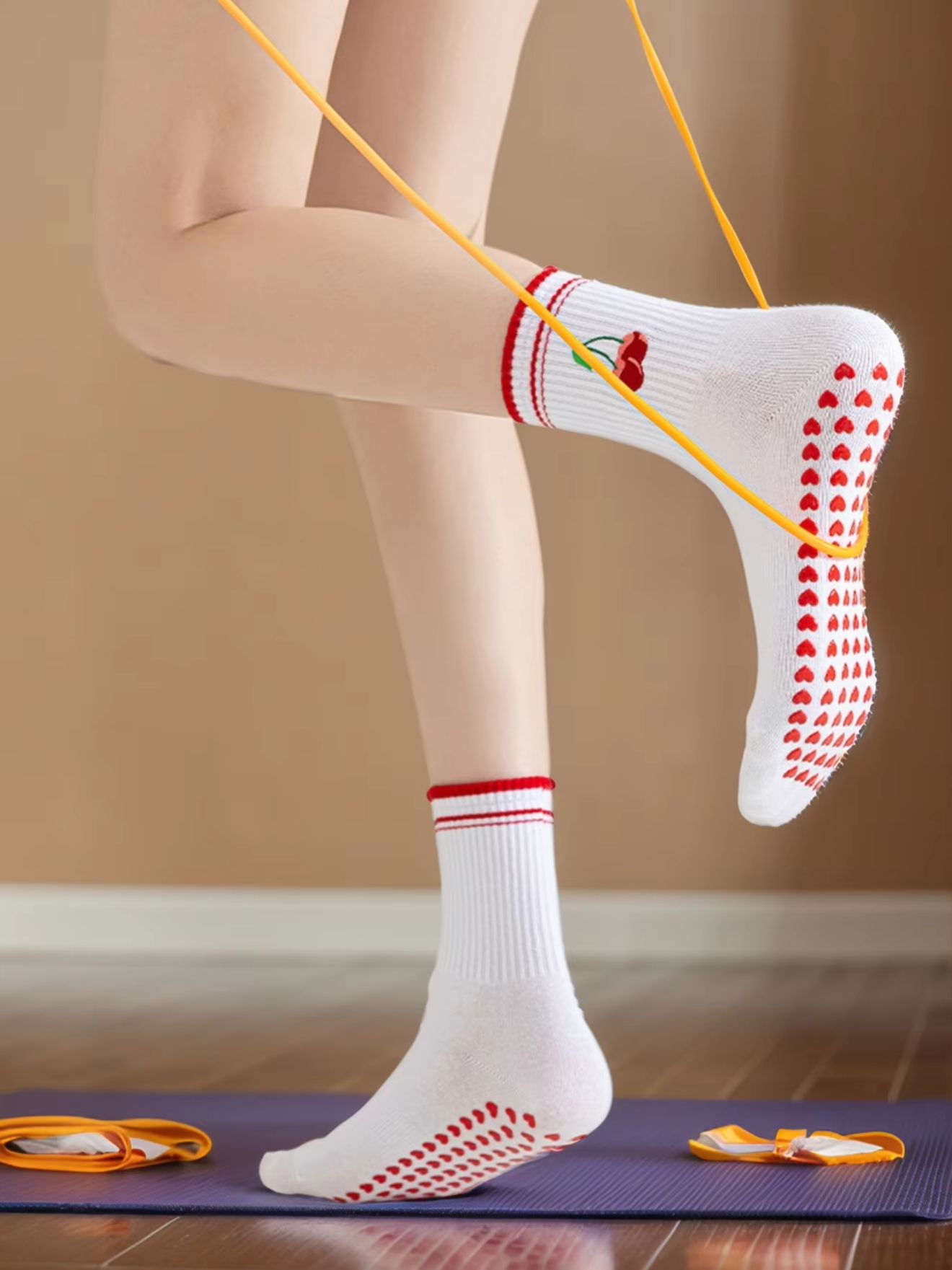 Yoga & Fitness With Faye The Well Being Studio Abbots Langley - 1 Pairs Cross-Border Professional Yoga Socks,