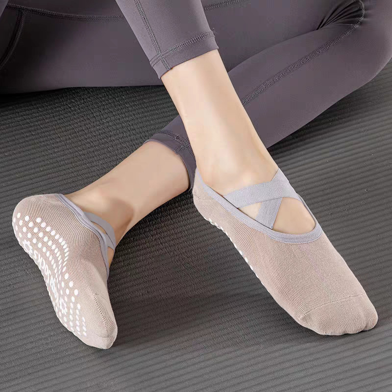 Professional Women Yoga Sock S - огляд і ціна Yoga & Fitness With Faye The Well Being Studio Abbots Langley